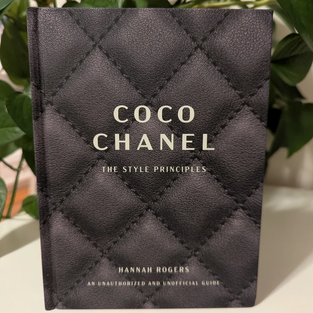Coco Chanel - The Style Principles Book - Picture 2 of 16